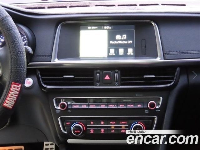 Kia K5 (II) 1.7 Diesel SX Prestige 2016 — фото 10