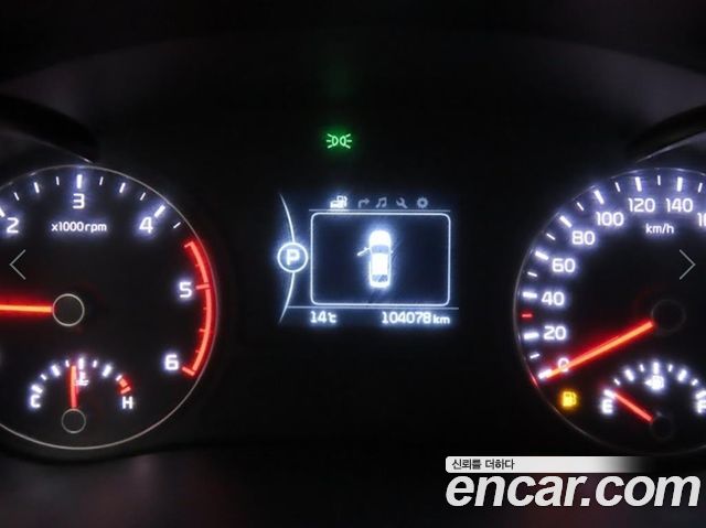 Kia K5 (II) 1.7 Diesel SX Prestige 2016 — фото 16