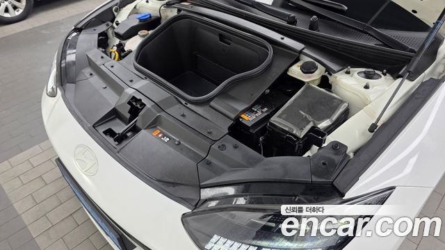 Hyundai Ioniq 6 Long Range Exclusive 2023 — фото 6