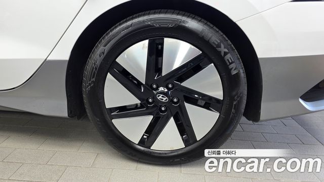 Hyundai Ioniq 6 Long Range Exclusive 2023 — фото 21