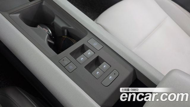 Hyundai Ioniq 6 Long Range Exclusive 2023 — фото 27