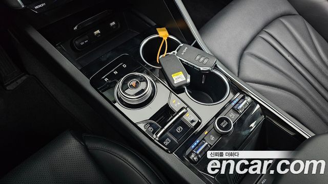 Kia K5 (III) 1.6 Turbo Signature 2023 — фото 9