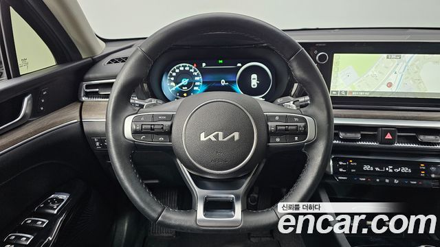 Kia K5 (III) 1.6 Turbo Signature 2023 — фото 13