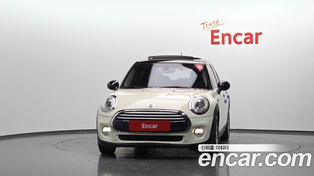 MINI Cooper D 5Door Mid 3rd 2015 — фото 3