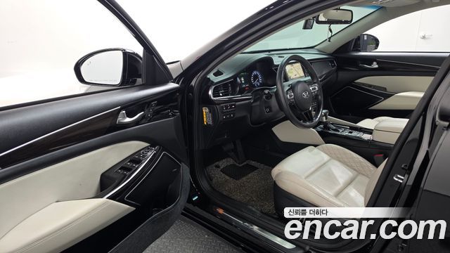 Kia K7 Hybrid Noblesse 2017 — фото 10