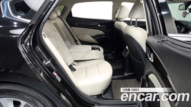 Kia K7 Hybrid Noblesse 2017 — фото 11