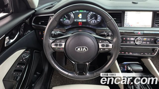 Kia K7 Hybrid Noblesse 2017 — фото 13