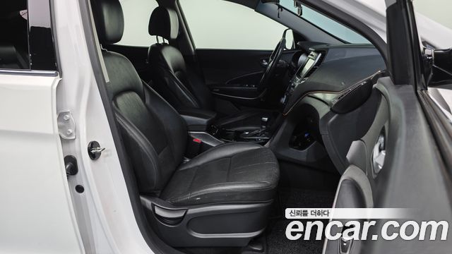 Hyundai Santa Fe The Prime Diesel 2.0 2WD Premium 2017 — фото 11