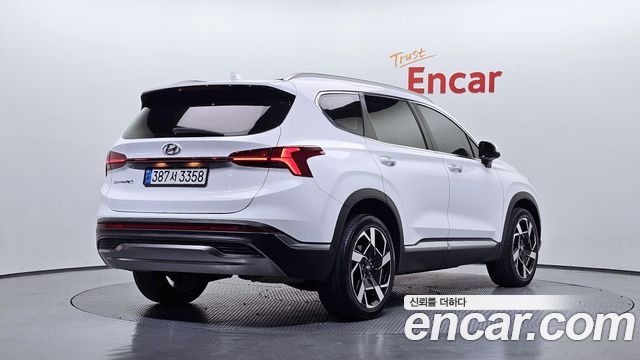 Hyundai Santa Fe Diesel 2.2 2WD Prestige 2021 — фото 2