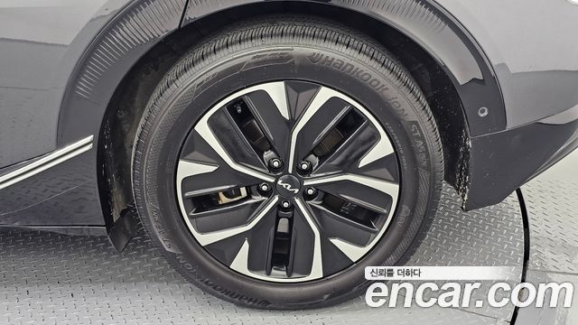 Kia EV6 Long Range Earth 2022 — фото 27