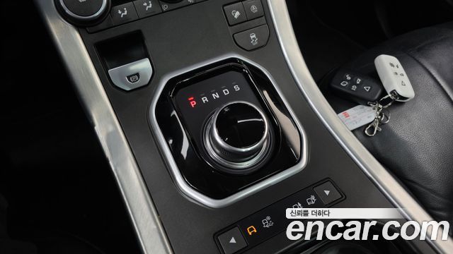 Land Rover Range Rover Evoque 2.0 TD4 SE 2018 — фото 9