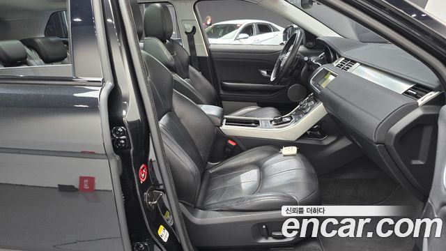 Land Rover Range Rover Evoque 2.0 TD4 SE 2018 — фото 11