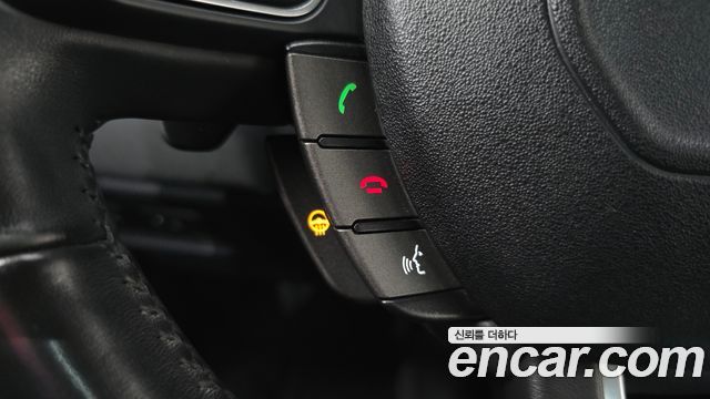Land Rover Range Rover Evoque 2.0 TD4 SE 2018 — фото 17