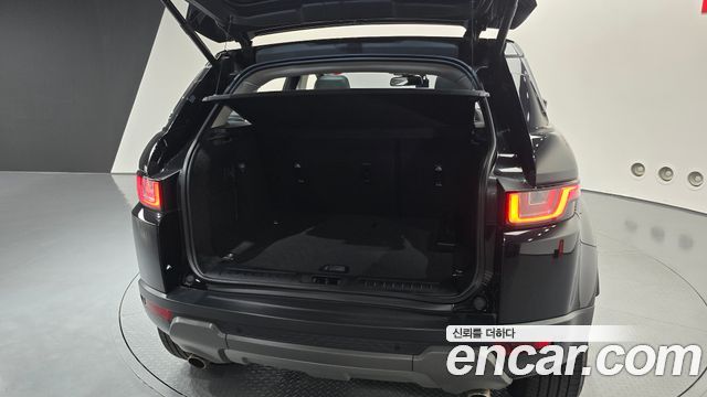 Land Rover Range Rover Evoque 2.0 TD4 SE 2018 — фото 27