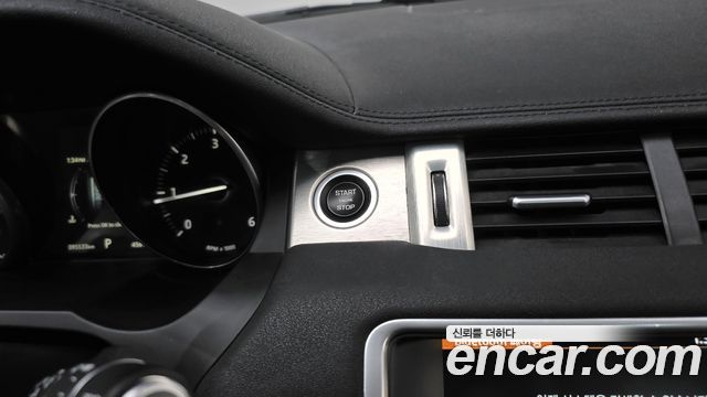 Land Rover Range Rover Evoque 2.0 TD4 SE 2018 — фото 31