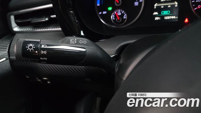 Kia K5 Hybrid (III) Trendy 2023 — фото 28