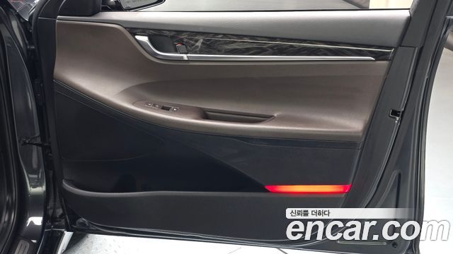 Hyundai Grandeur (IG) 2.4 Premium 2019 — фото 25