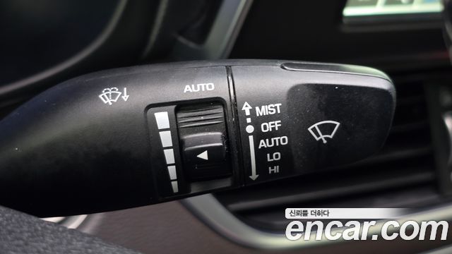Hyundai Grandeur (IG) 2.4 Premium 2019 — фото 30