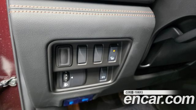 Renault Korea QM6 2.0 LPe Premiere 2WD 2023 — фото 17