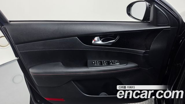 Kia K3 5Door GT Plus 2019 — фото 25