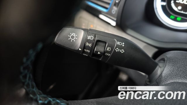 Kia Niro Noblesse 2018 — фото 17