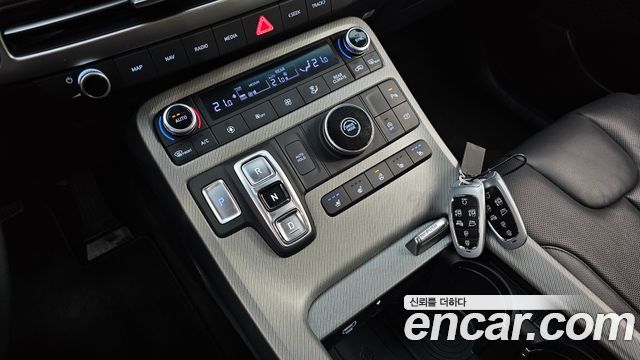 Hyundai Palisade Diesel 2.2 2WD Le Blanc 2024 — фото 9