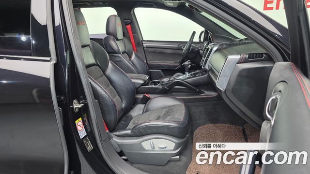 Porsche Cayenne 4.8 GTS 958 2013 — фото 15