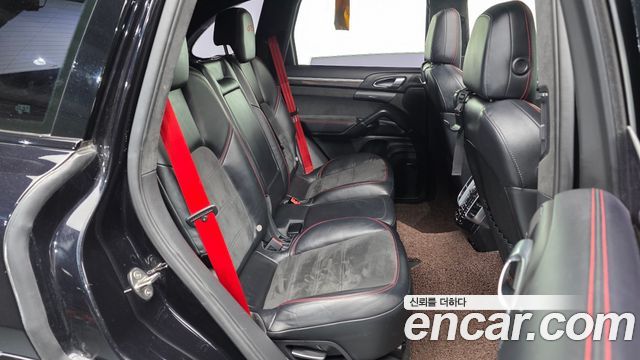 Porsche Cayenne 4.8 GTS 958 2013 — фото 16