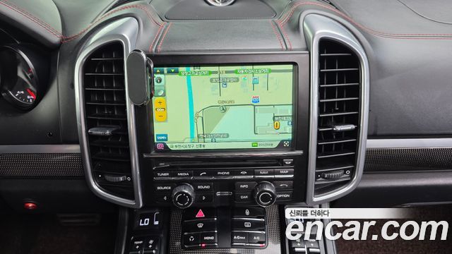 Porsche Cayenne 4.8 GTS 958 2013 — фото 18