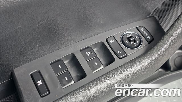 Hyundai Sonata (LF) LPI Premium 2015 — фото 14