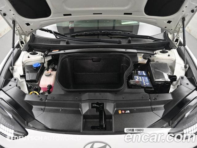 Hyundai Ioniq 6 Long Range Exclusive + 2023 — фото 6
