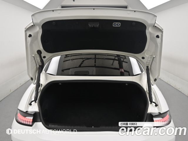 Hyundai Ioniq 6 Long Range Exclusive + 2023 — фото 23