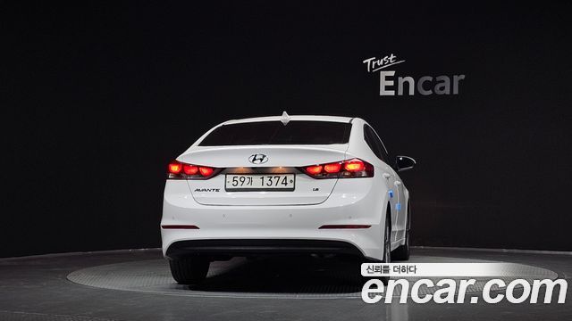 Hyundai Avante (AD) 1.6 GDI Value Plus 2018 — фото 4