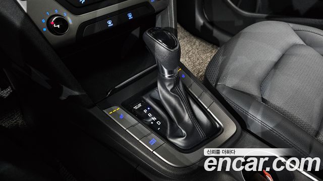 Hyundai Avante (AD) 1.6 GDI Value Plus 2018 — фото 9