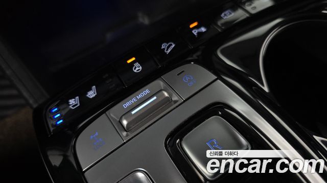 Hyundai Tucson (NX4) Gasoline 1.6 Turbo 4WD Inspiration 2021 — фото 18