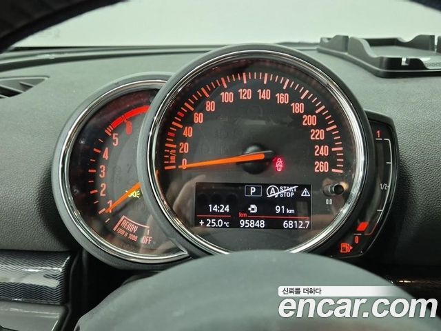 MINI Cooper D Clubman Standard 2nd 2021 — фото 8