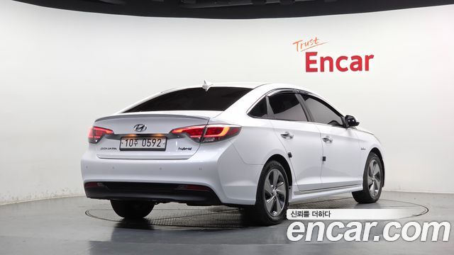 Hyundai Sonata Hybrid (LF) 2.0 HEV Modern Special 2017 — фото 2