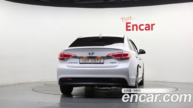 Hyundai Sonata Hybrid (LF) 2.0 HEV Modern Special 2017 — фото 4