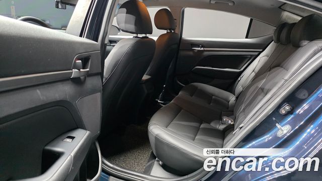Hyundai Avante (AD) 1.6 Smart Choice 2020 — фото 12