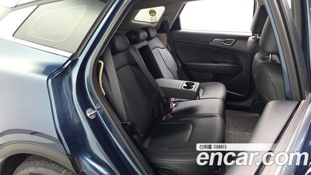 Kia Sportage (V) Gasoline 1.6 Turbo 2WD Prestige 2024 — фото 11