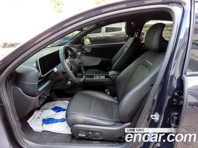 Hyundai Ioniq 6 Long Range Exclusive + 2023 — фото 5