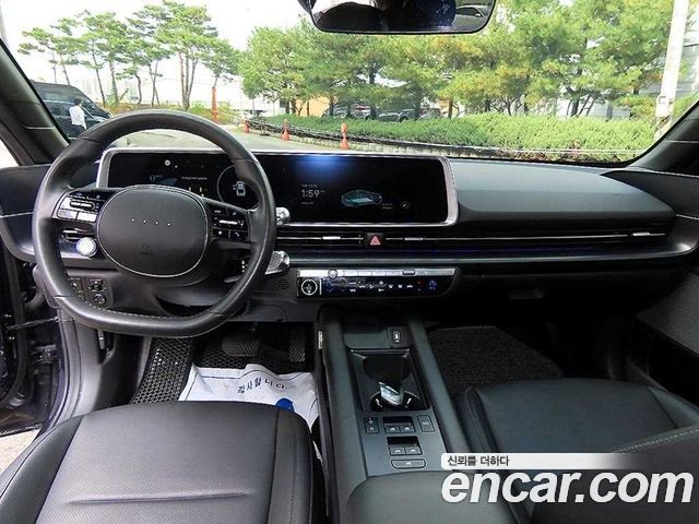 Hyundai Ioniq 6 Long Range Exclusive + 2023 — фото 7