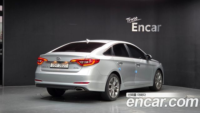 Hyundai Sonata (LF) 2.0 Smart 2015 — фото 2