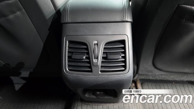 Hyundai Sonata (LF) 2.0 Smart 2015 — фото 30