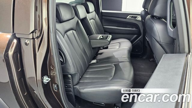 KG Mobility (SsangYong) Rexton Sports Khan Diesel 2.2 4WD Professional X (5-Link) 2019 — фото 11
