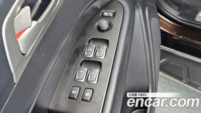 KG Mobility (SsangYong) Rexton Sports Khan Diesel 2.2 4WD Professional X (5-Link) 2019 — фото 16