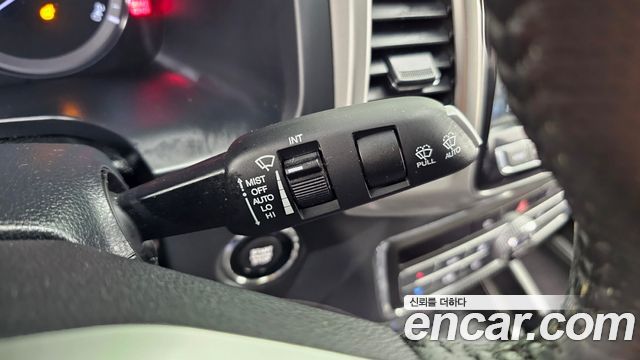 KG Mobility (SsangYong) Rexton Sports Khan Diesel 2.2 4WD Professional X (5-Link) 2019 — фото 17