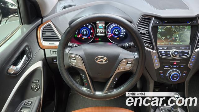 Hyundai Santa Fe (DM) Diesel(e-VGT) 2.2 2WD Exclusive 2013 — фото 13