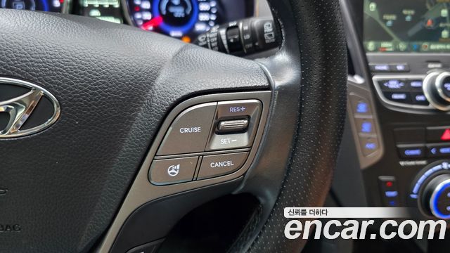 Hyundai Santa Fe (DM) Diesel(e-VGT) 2.2 2WD Exclusive 2013 — фото 16
