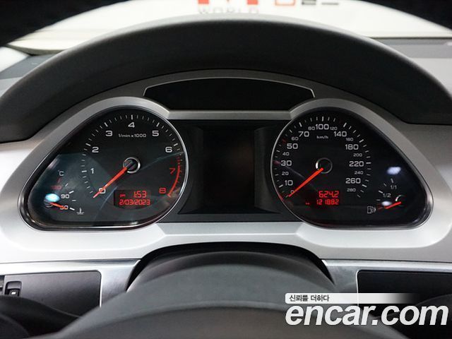 Audi A6 3.0 TFSI Quattro Dynamic S-LINE C6 2011 — фото 8